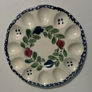 Hand-Painted Ceramic Egg Plate with Floral Wreath